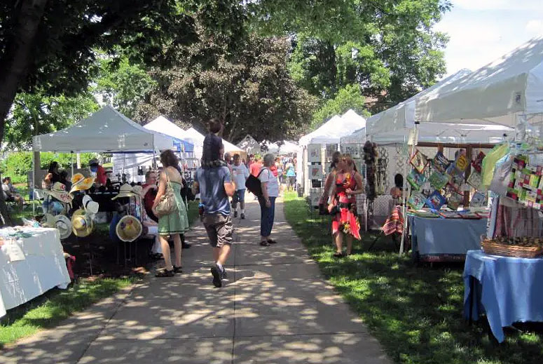 Annual Niantic Outdoor Arts and Craft Show